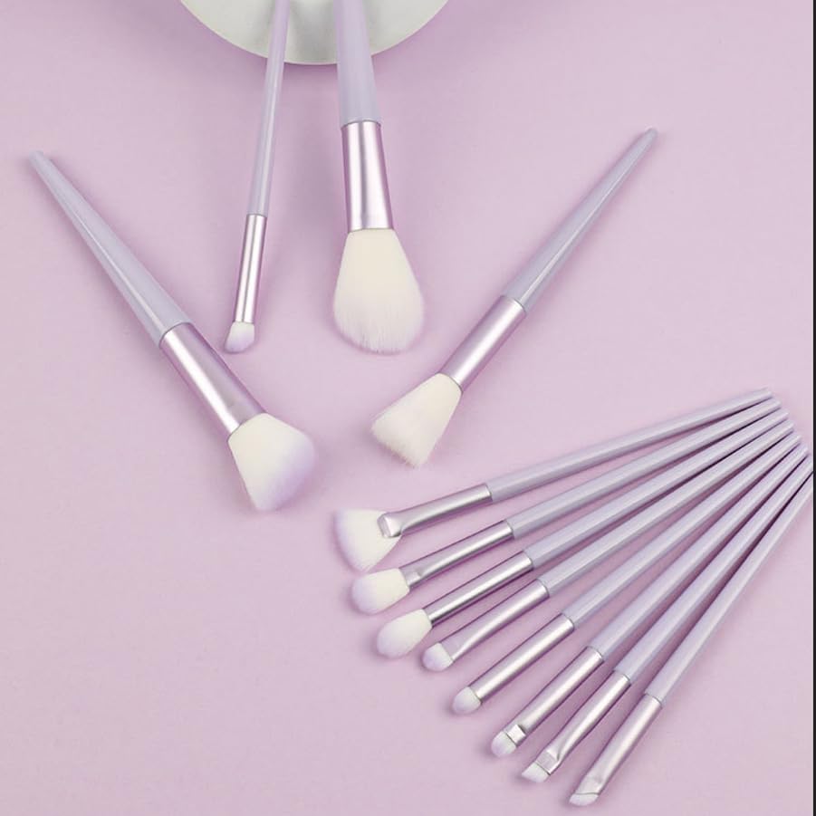 Professional Makeup Brushes Set, 12 Pieces, Natural Wood and White, Soft Synthetic Fiber Bristles,  مجموعة فرش مكياج احترافية من لا بيرلا تيك، 12 قطعة، من الخشب الطبيعي والابيض، شعيرات من الالياف الصناعية الناعمة، حلقة من الالومنيوم، لوضع قناع الوجه
