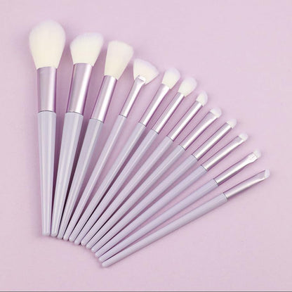 Professional Makeup Brushes Set, 12 Pieces, Natural Wood and White, Soft Synthetic Fiber Bristles,  مجموعة فرش مكياج احترافية من لا بيرلا تيك، 12 قطعة، من الخشب الطبيعي والابيض، شعيرات من الالياف الصناعية الناعمة، حلقة من الالومنيوم، لوضع قناع الوجه