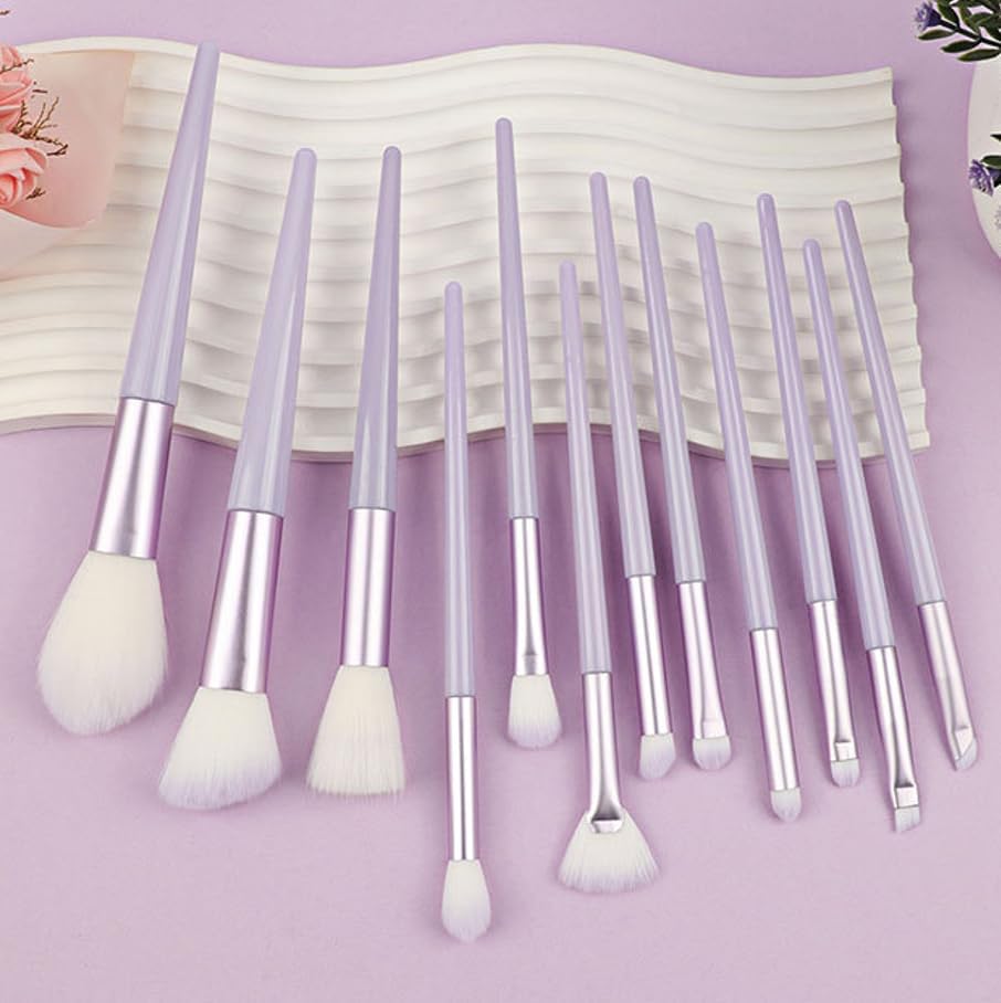Professional Makeup Brushes Set, 12 Pieces, Natural Wood and White, Soft Synthetic Fiber Bristles,  مجموعة فرش مكياج احترافية من لا بيرلا تيك، 12 قطعة، من الخشب الطبيعي والابيض، شعيرات من الالياف الصناعية الناعمة، حلقة من الالومنيوم، لوضع قناع الوجه