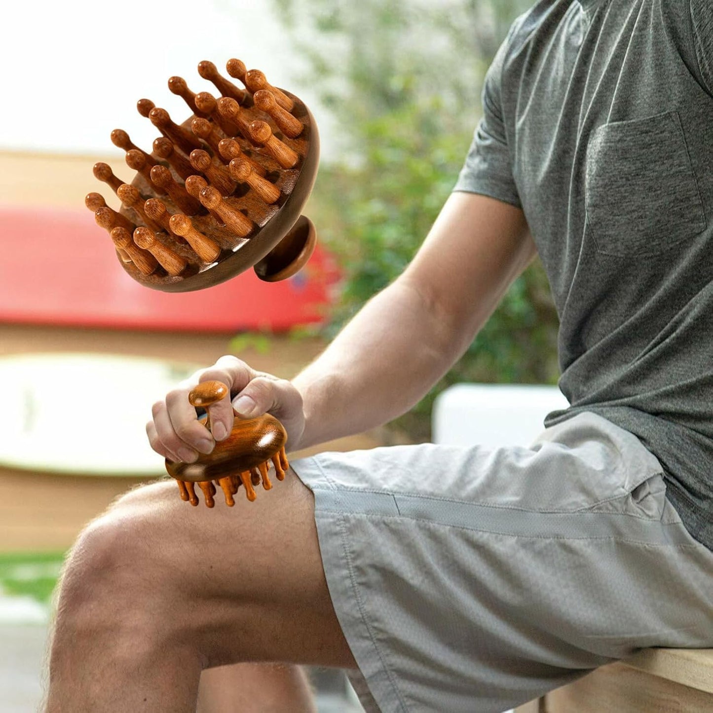 Premium Wooden Scalp Massage Brush, Shampoo Brush for Wet and Dry Hair, Reduces Dandruff and Stimulates Hair Growth